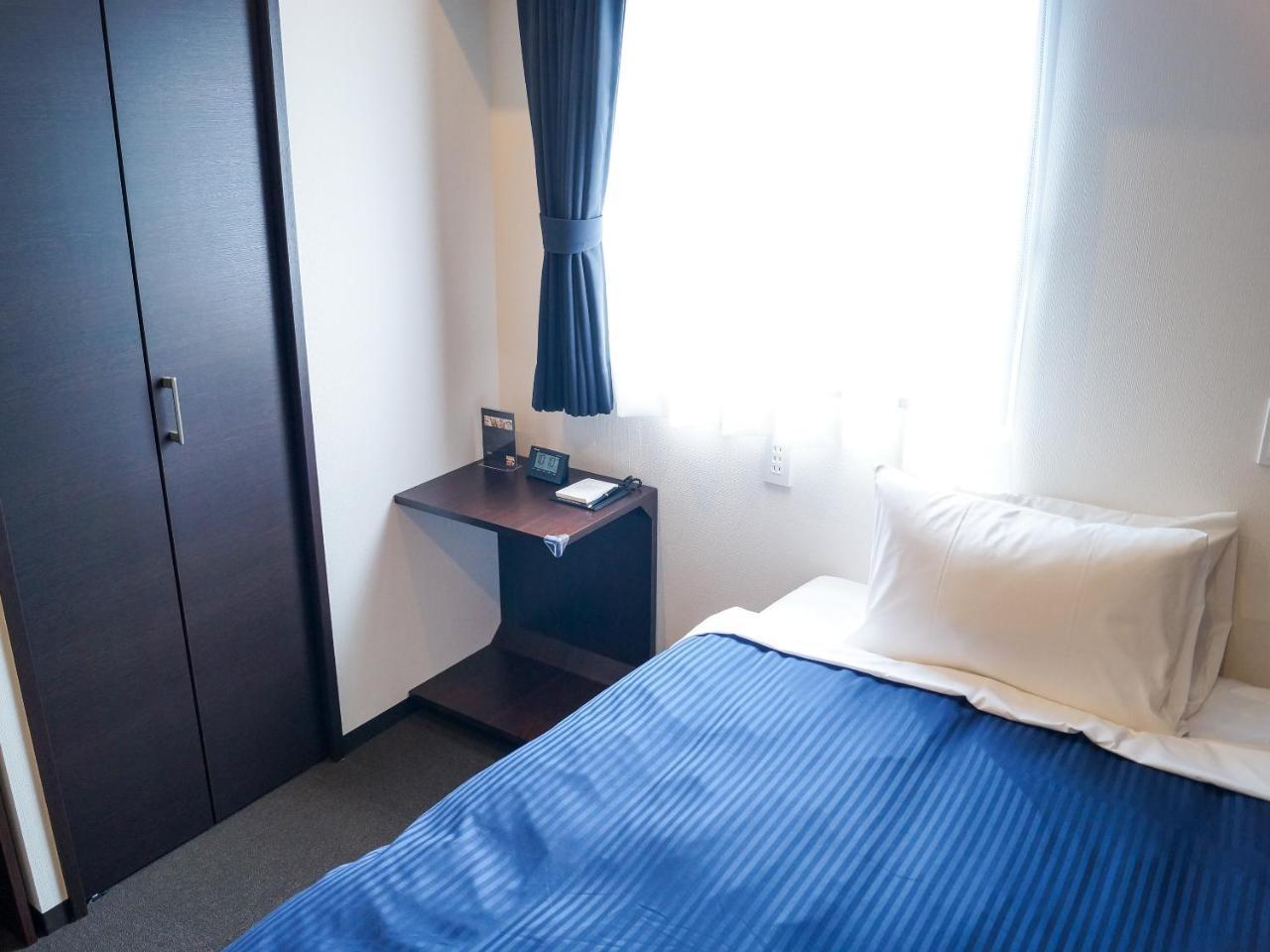 Hotel Livemax Saitama-Asaka-Ekimae Bagian luar foto